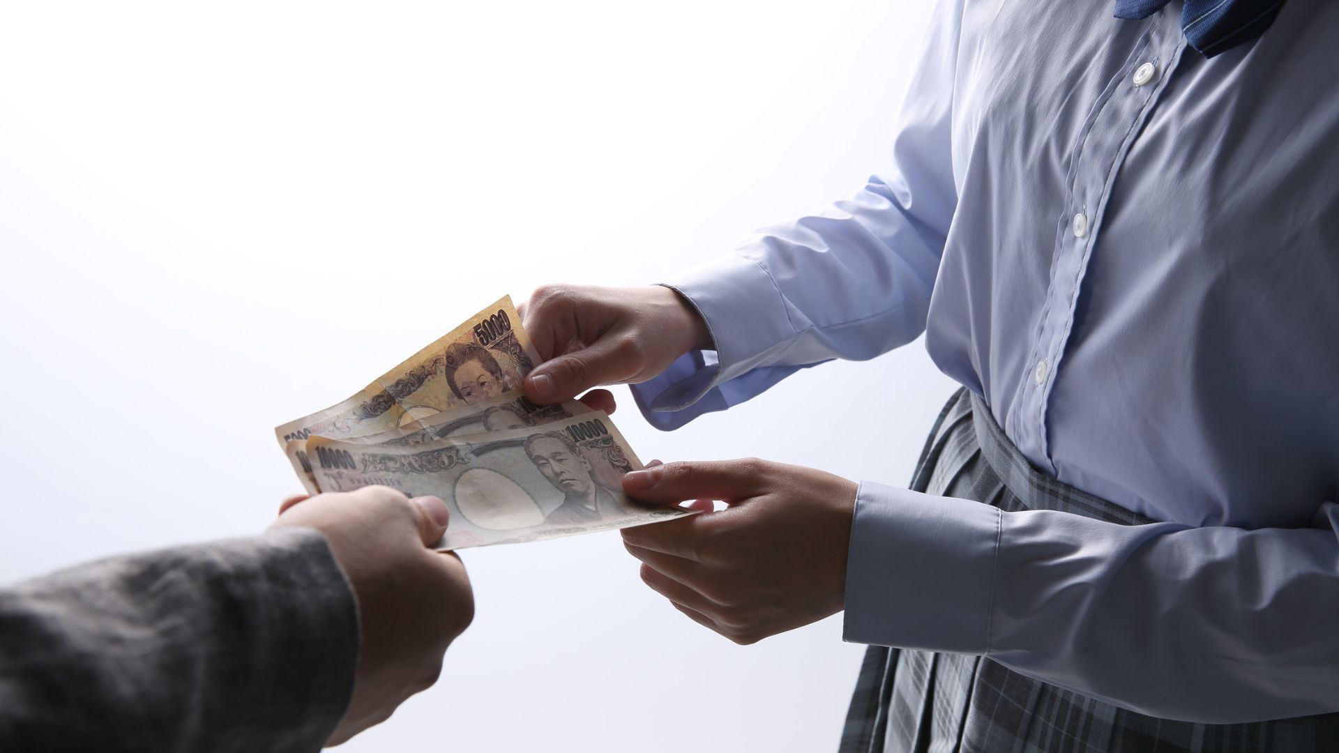 How to Protect Your Money When Shopping Online in Indonesia